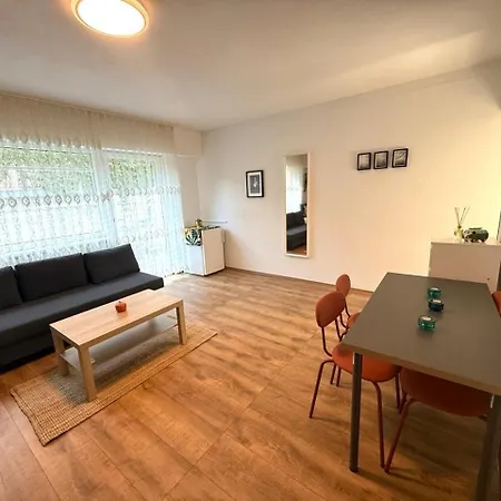 Apartment Mit Garten Innsbruck