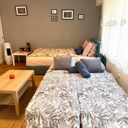 Apartment Mit Garten