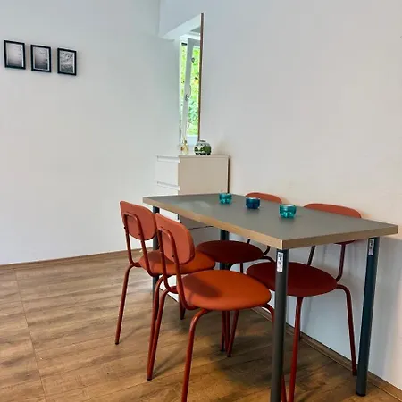 Apartment Mit Garten Innsbruck